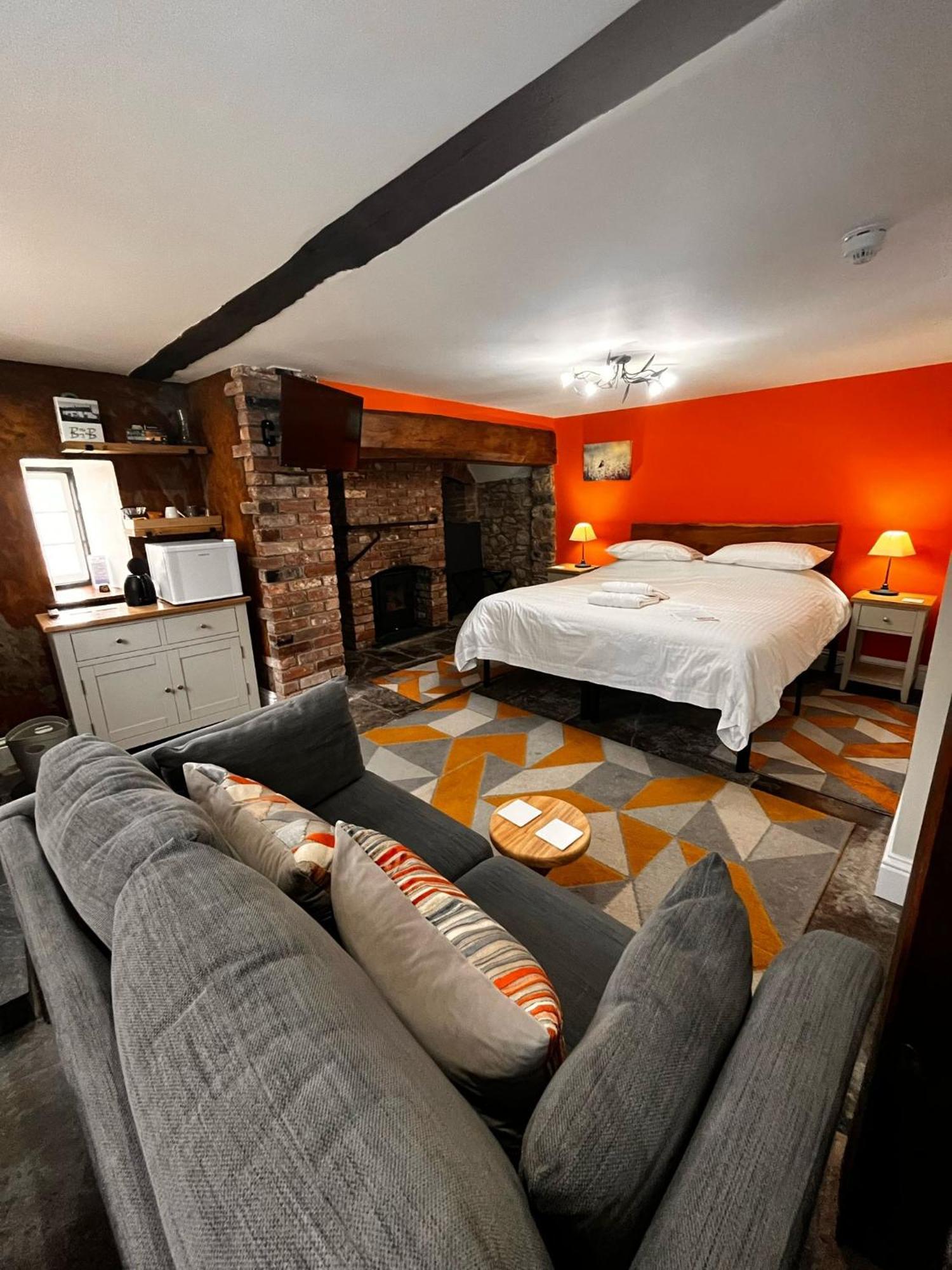 Old Manor House Bed and Breakfast Axbridge Exteriör bild
