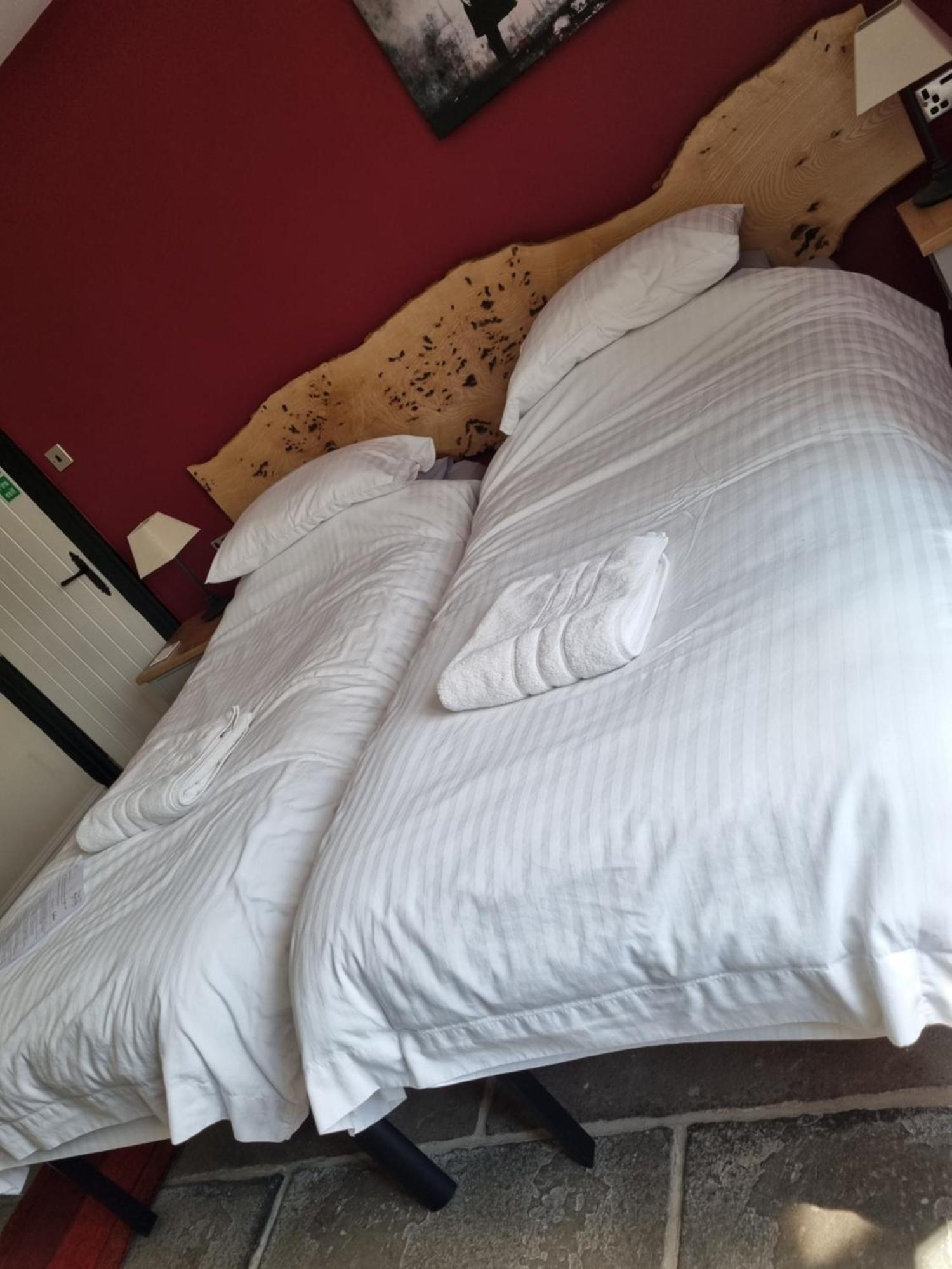 Old Manor House Bed and Breakfast Axbridge Exteriör bild